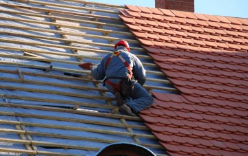 roof tiles Preston Capes, Northamptonshire